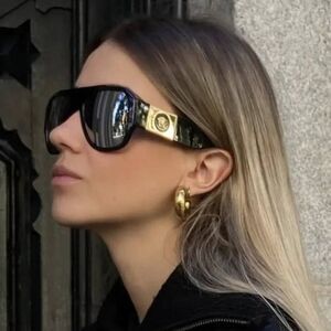 Versace VE4436U GB1/81 Sunglasses Black Aviator Frame, Grey Polarized Lenses